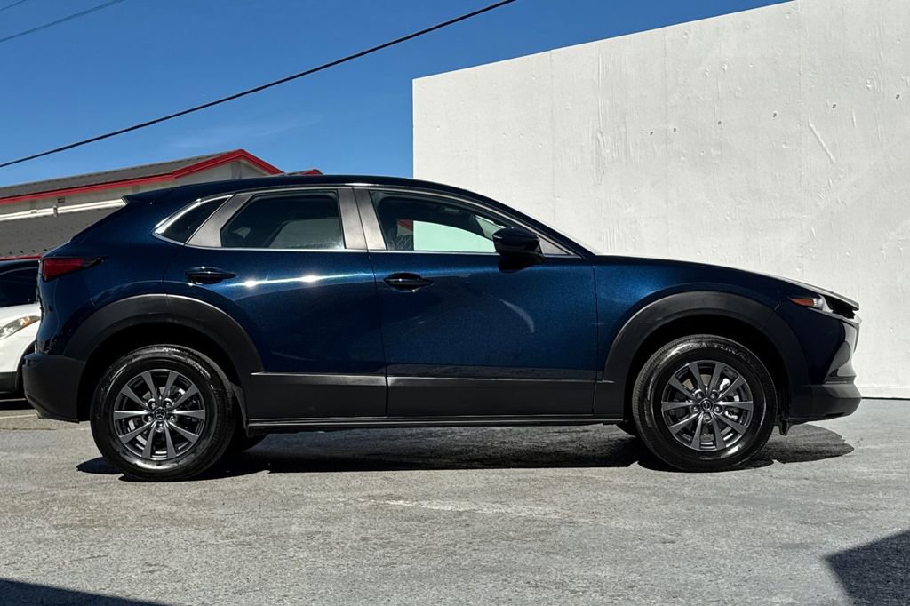 Used 2023 MAZDA CX-30 AWD 2.5 S image 2