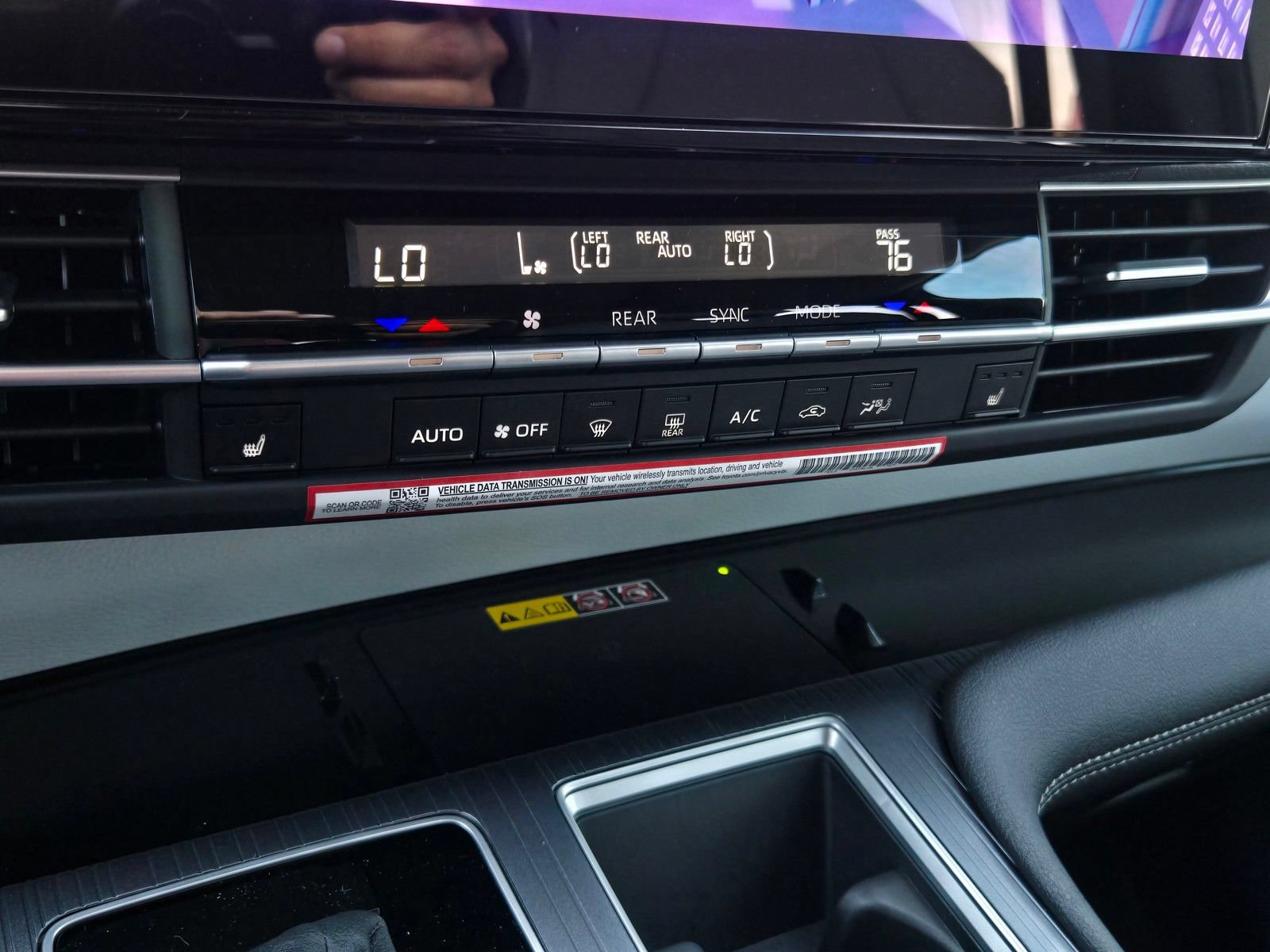 Certified 2026 Toyota Sienna XLE FWD image 19