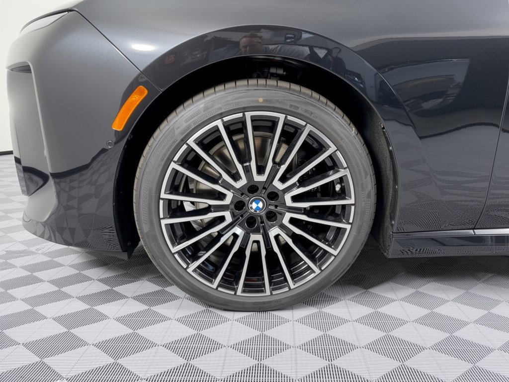 New 2027 BMW 740i w/ Executive Package RWD image 13