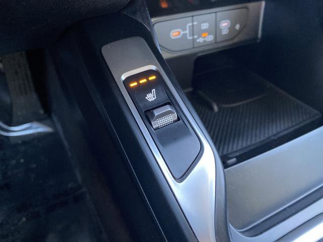 Used 2024 Kia Sorento S image 7