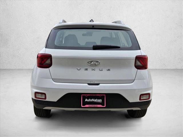 New 2026 Hyundai Venue SEL image 8