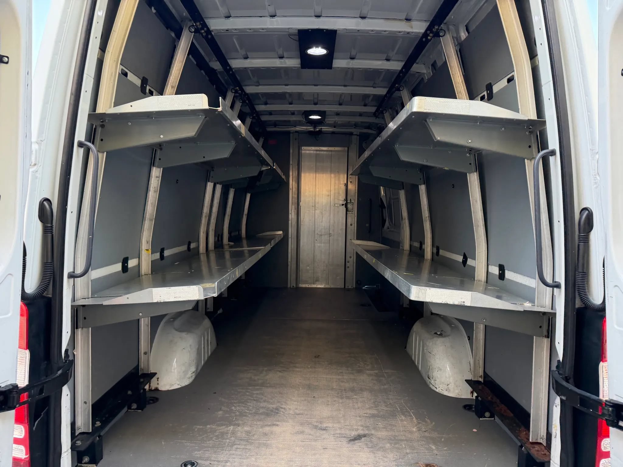 Used 2012 Mercedes-Benz Sprinter 2500 image 6