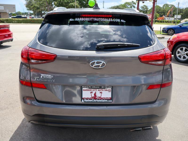 Used 2018 Hyundai Tucson Value w/ Cargo Package FWD image 4