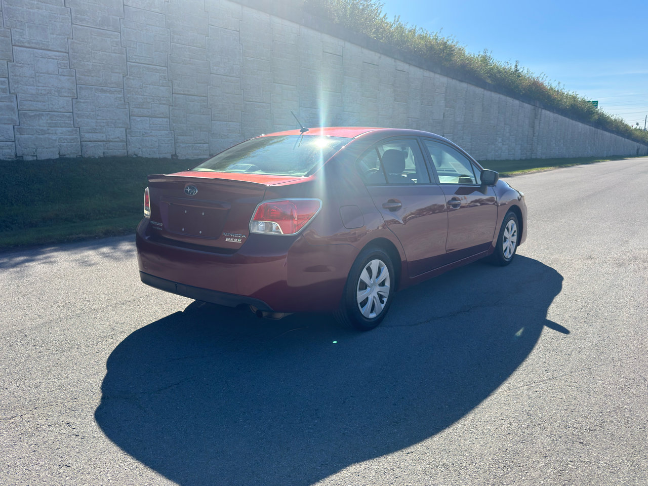 Used 2015 Subaru Impreza 2.0i image 3