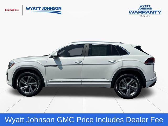 Used 2024 Volkswagen Atlas Cross Sport SEL R-Line AWD/4WD image 2