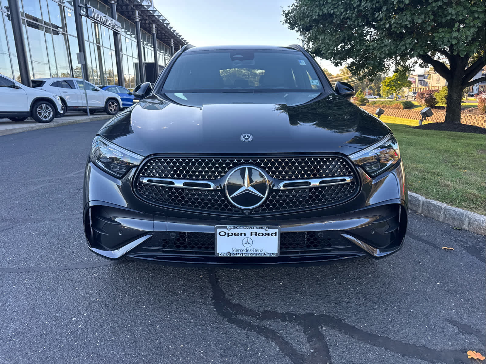 Used 2026 Mercedes-Benz GLC 300 4MATIC image 2