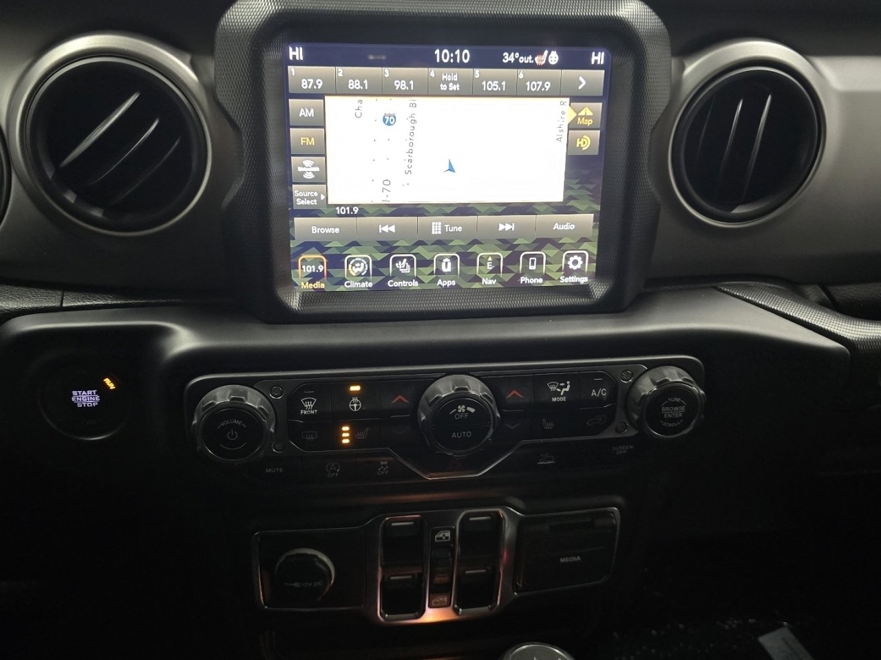 Used 2021 Jeep Wrangler Unlimited Sport image 28