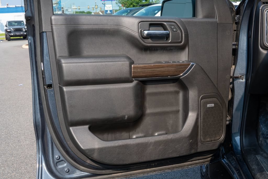 Used 2021 Chevrolet Silverado 1500 LT Trail Boss w/ Convenience Package II AWD/4WD image 10