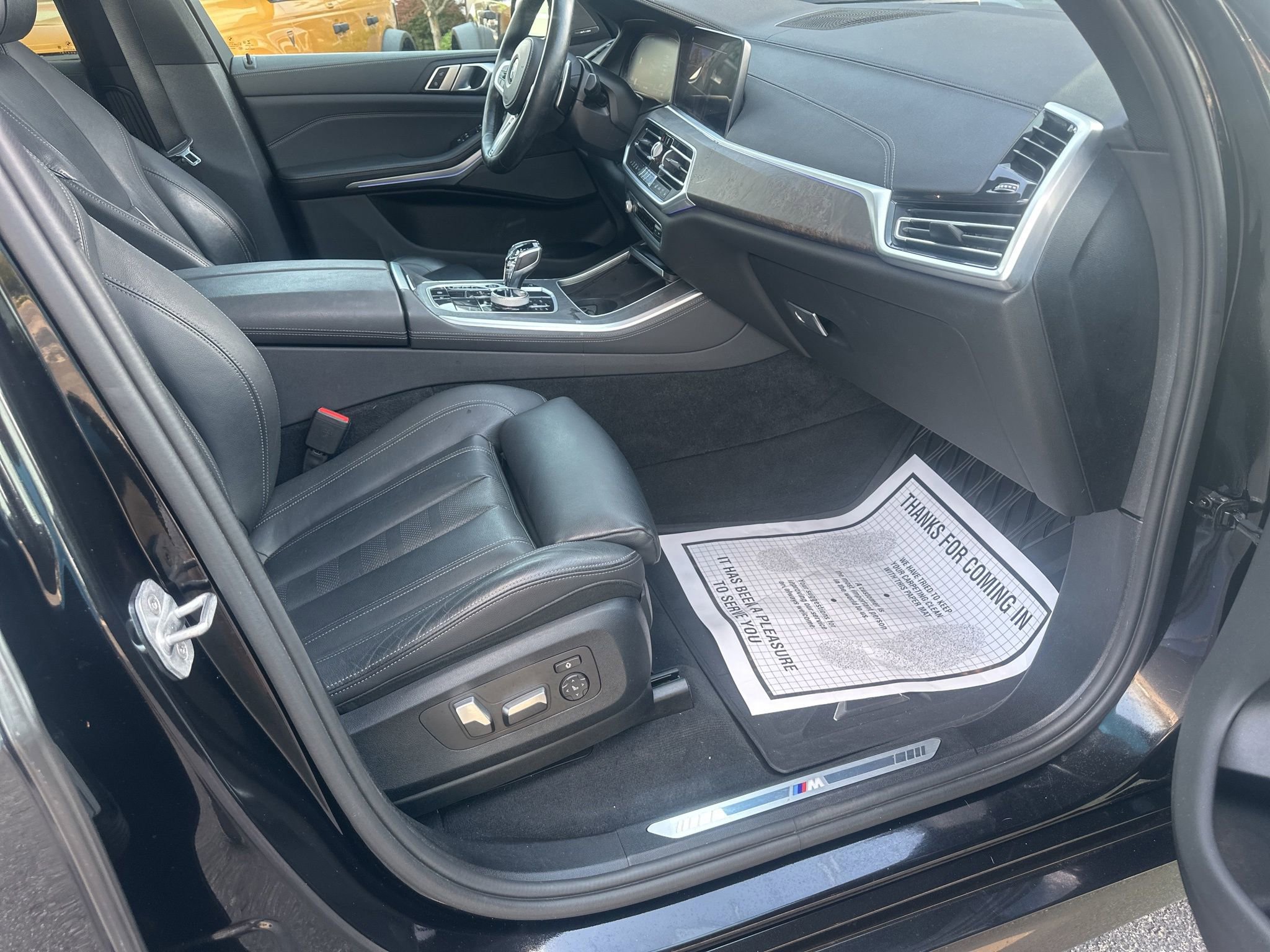 Used 2020 BMW X5 xDrive40i w/ M Sport Package AWD/4WD image 10