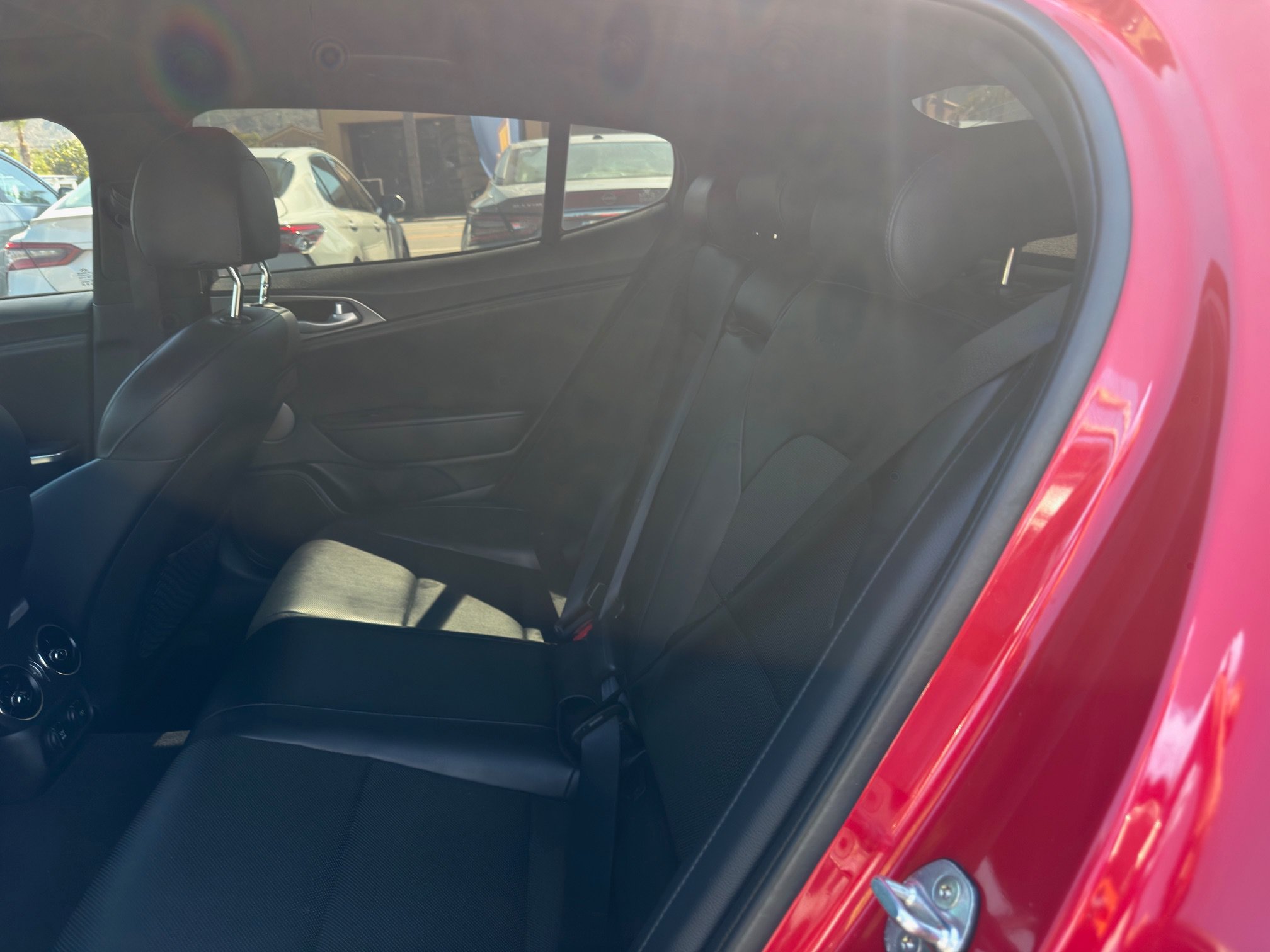 Used 2019 Kia Stinger GT1 RWD image 17