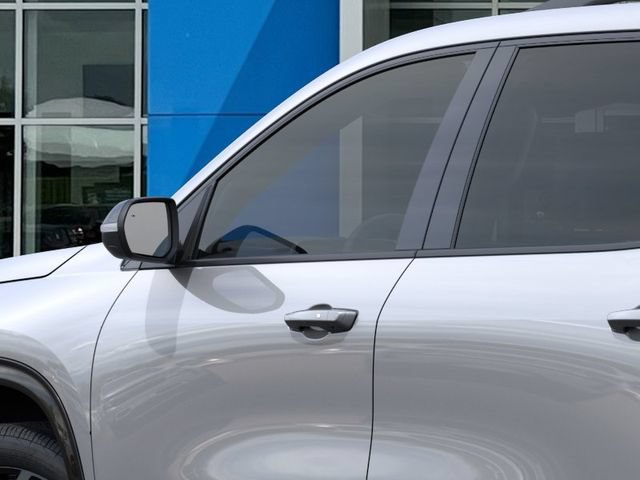 New 2027 Chevrolet Traverse RS w/ LPO, Floor Liner Package FWD image 12