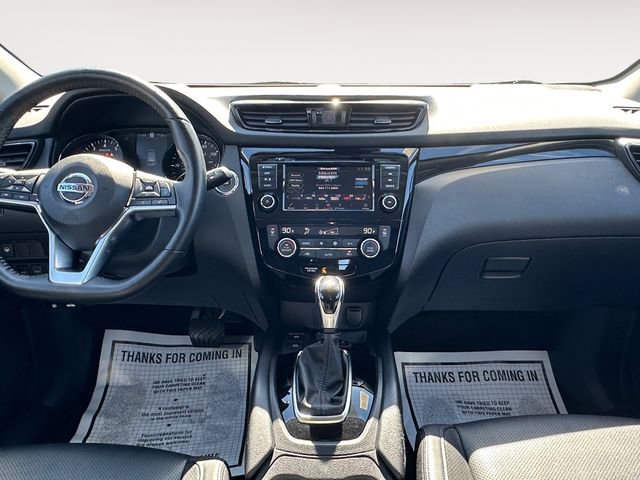 Used 2022 Nissan Rogue Sport SL image 11