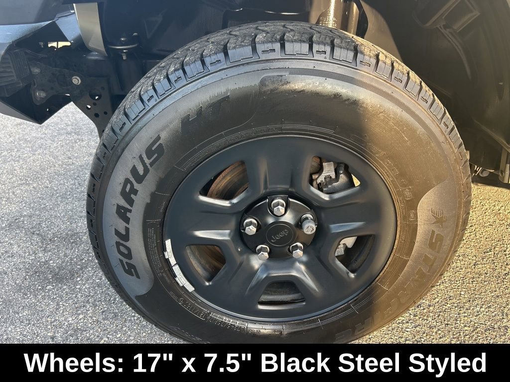 Used 2020 Jeep Gladiator Sport AWD/4WD image 18
