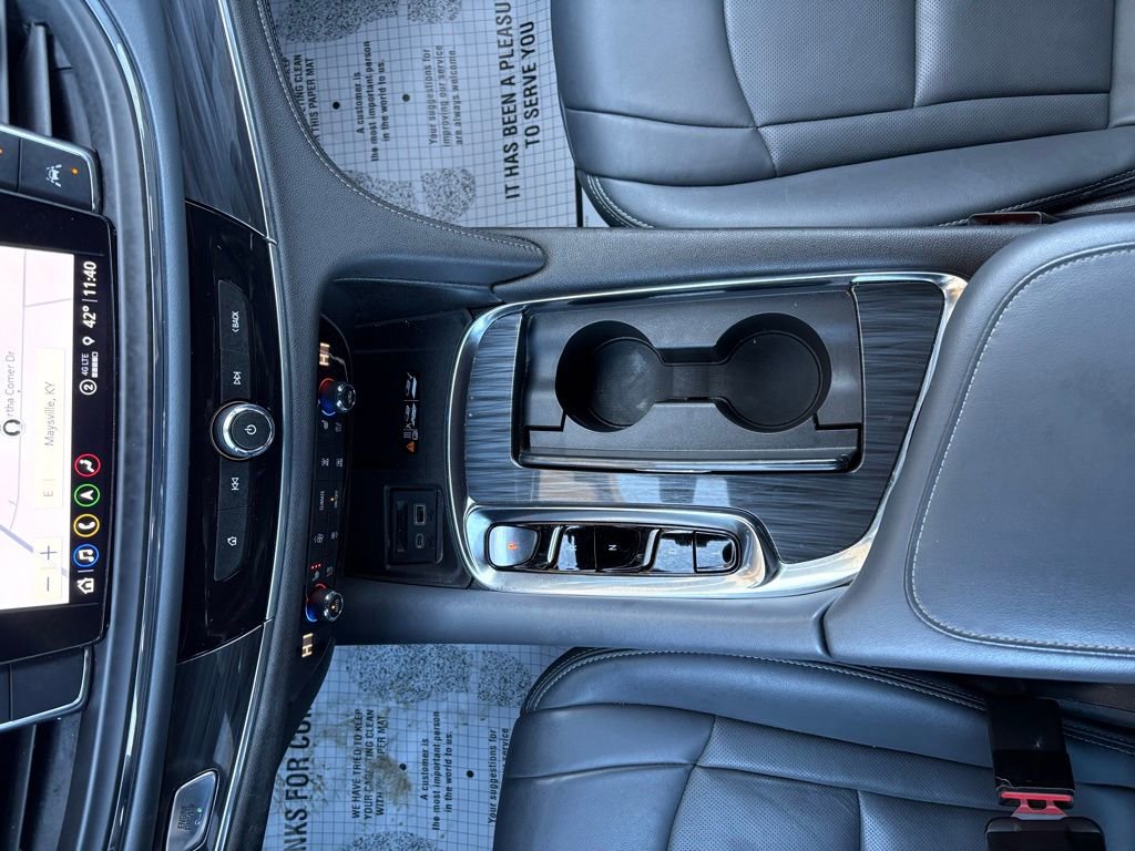 Used 2024 Buick Enclave Premium image 41