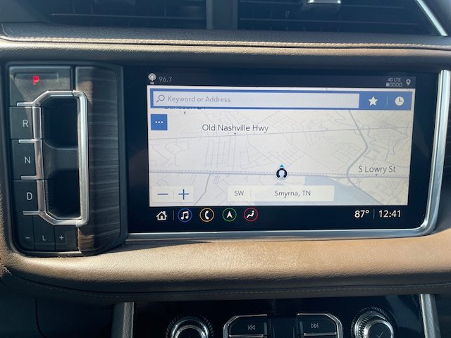 Used 2021 GMC Yukon XL Denali w/ Denali Premium Package image 32