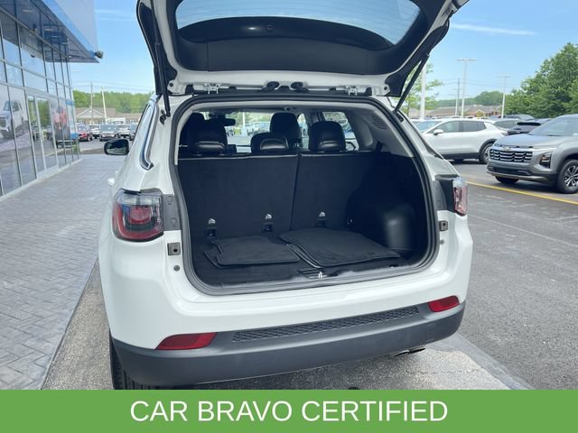 Used 2022 Jeep Compass Limited AWD/4WD image 25