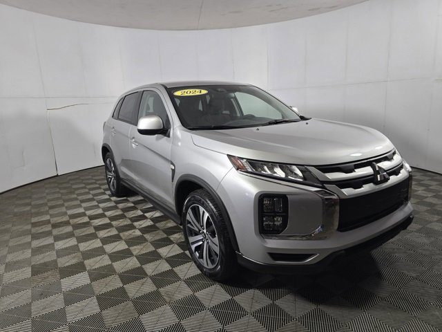 Used 2024 Mitsubishi Outlander Sport ES image 3