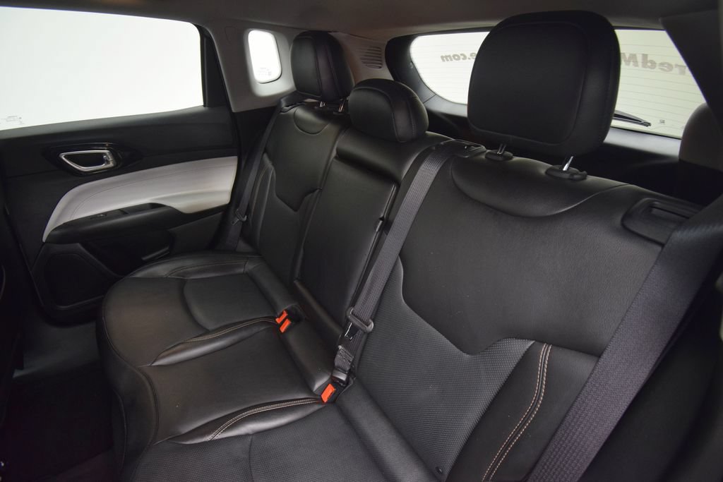 Used 2022 Jeep Compass Limited w/ Elite Group AWD/4WD image 21