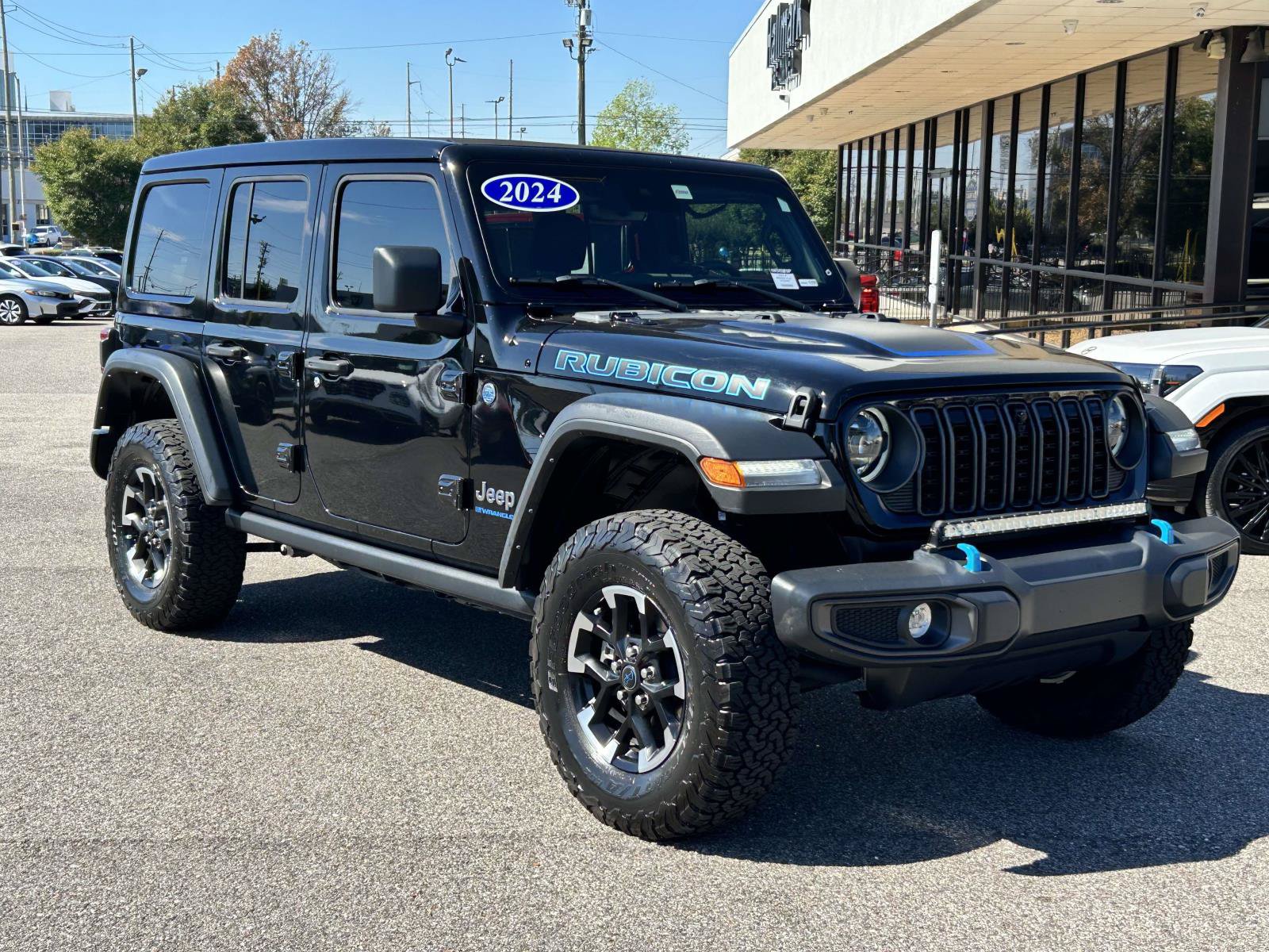 Used 2024 Jeep Wrangler Unlimited Rubicon 4xe w/ Technology Group AWD/4WD image 1
