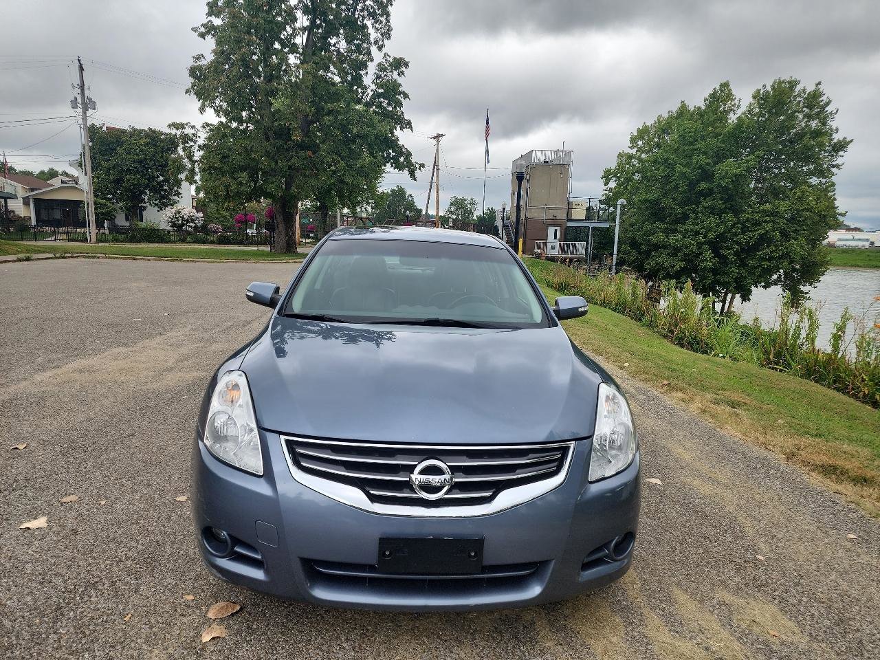 Used 2011 Nissan Altima 3.5 SR w/ 3.5SR Premium Pkg image 8