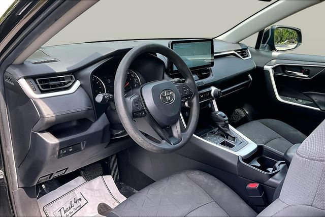 Used 2020 Toyota RAV4 XLE w/ All Weather Liner Package AWD/4WD image 20