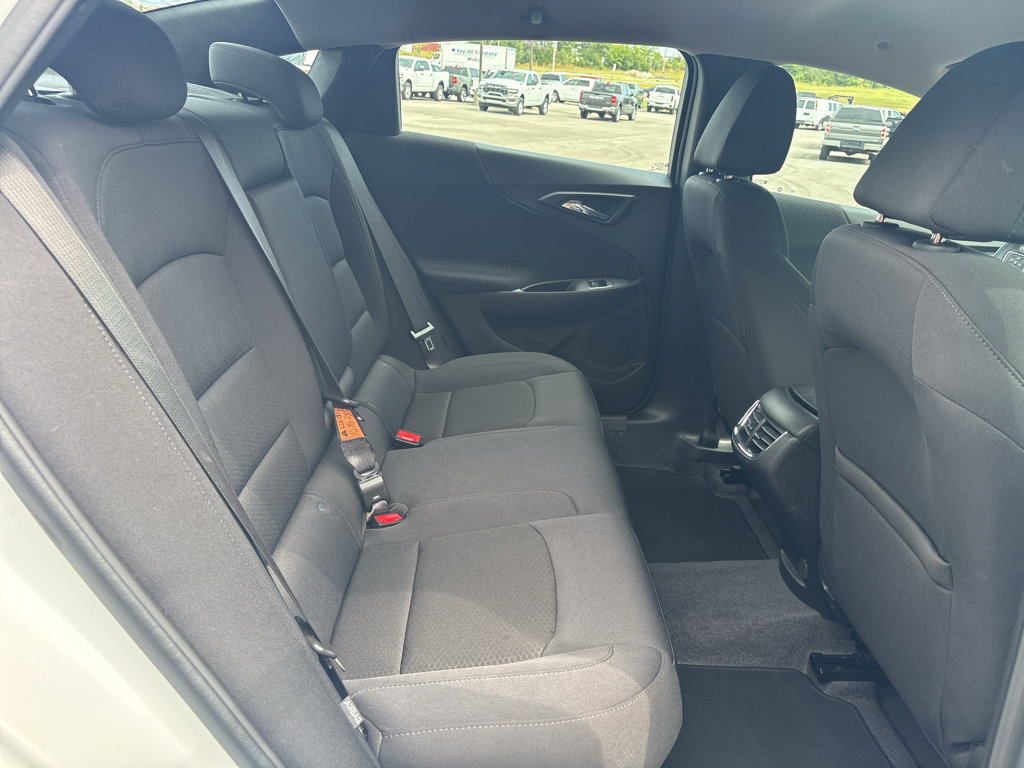 Used 2023 Chevrolet Malibu LT FWD image 24