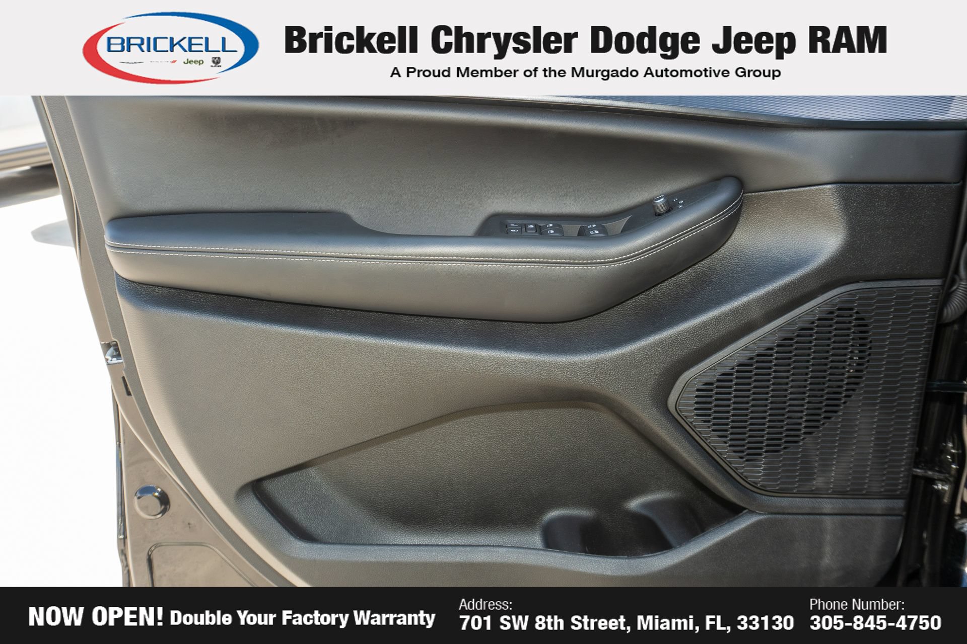 Used 2025 Jeep Grand Cherokee L Altitude AWD/4WD image 15