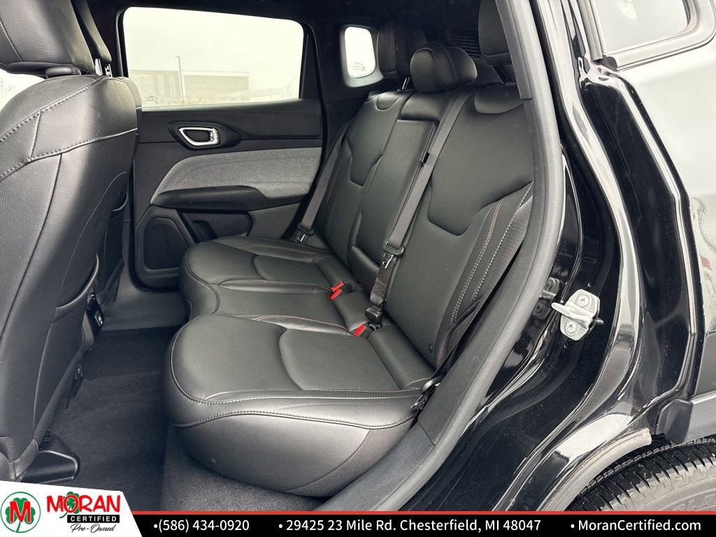 Used 2023 Jeep Compass Latitude image 22