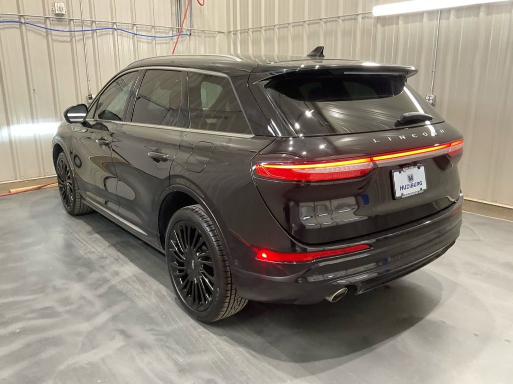 Used 2021 Lincoln Corsair Reserve w/ Equipment Group 201A image 20