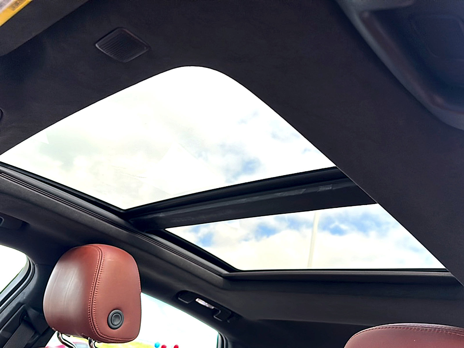 Used 2018 Cadillac XTS Luxury image 16