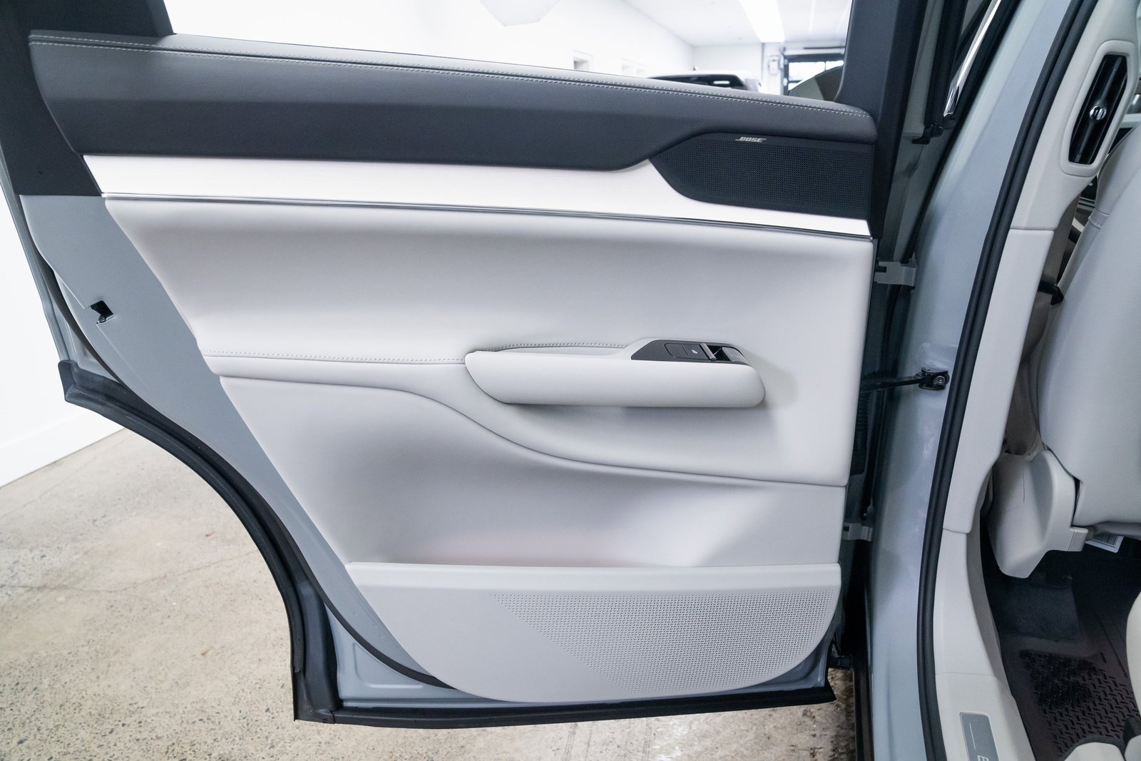 Used 2025 Volvo EX90 Ultra image 20