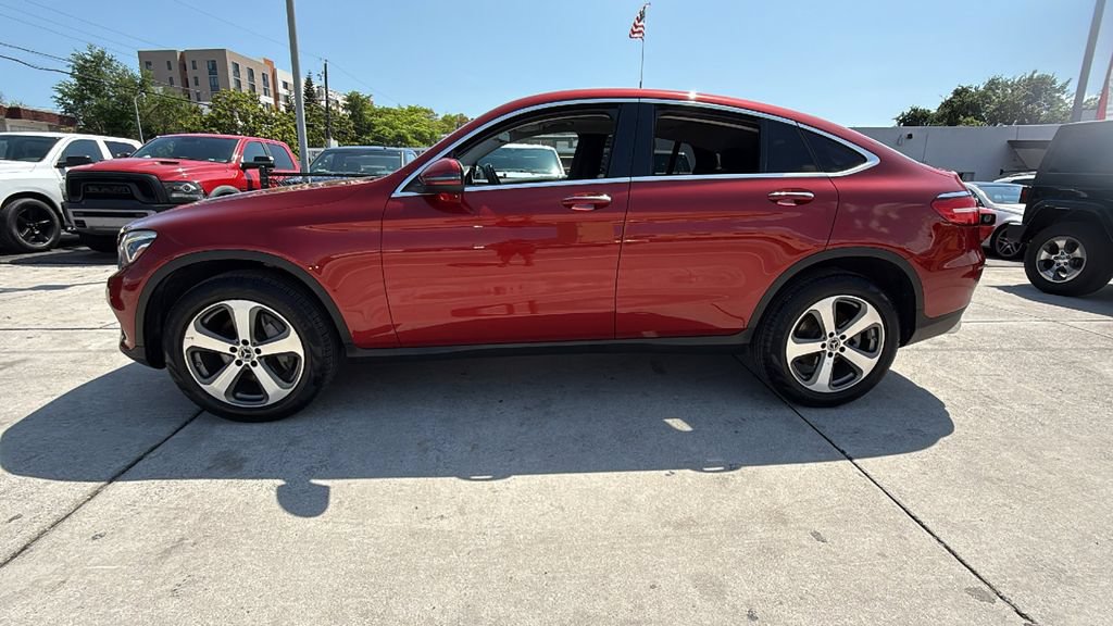 Used 2017 Mercedes-Benz GLC 300 4MATIC Coupe image 12