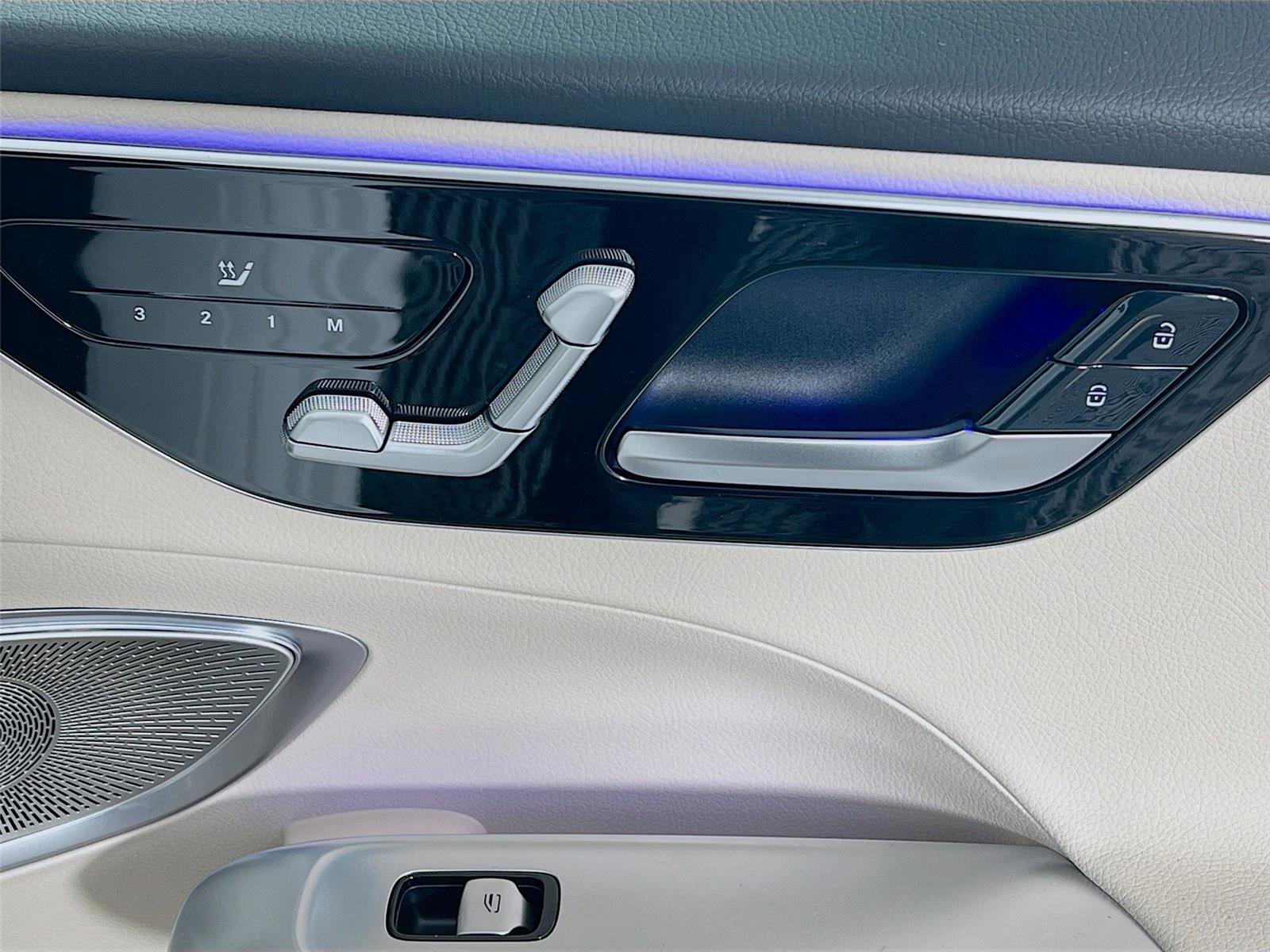 New 2026 Mercedes-Benz C 300 4MATIC Sedan image 31