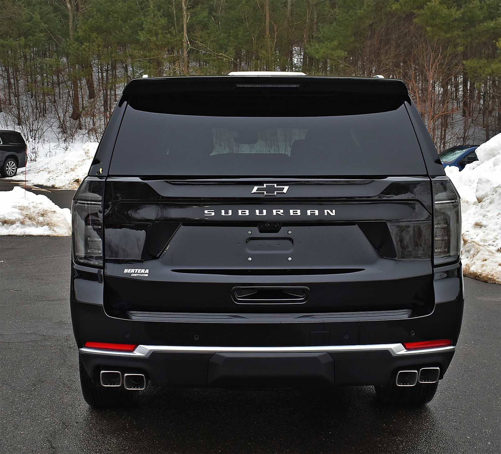 New 2026 Chevrolet Suburban High Country image 7