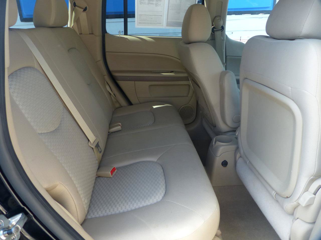 Used 2009 Chevrolet HHR LT FWD image 15