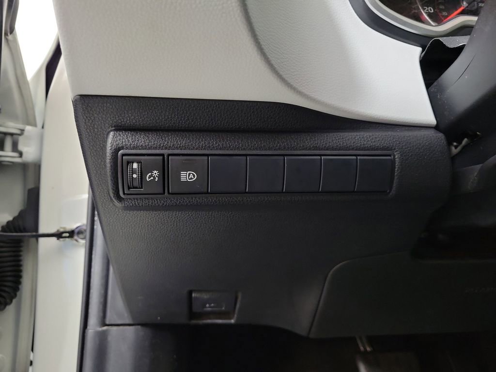 Used 2019 Toyota Corolla SE FWD image 13