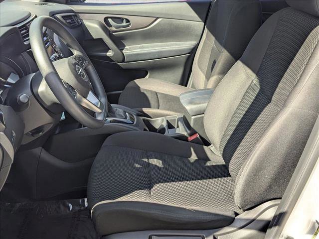 Used 2017 Nissan Rogue Sport S w/ S Appearance Package image 15