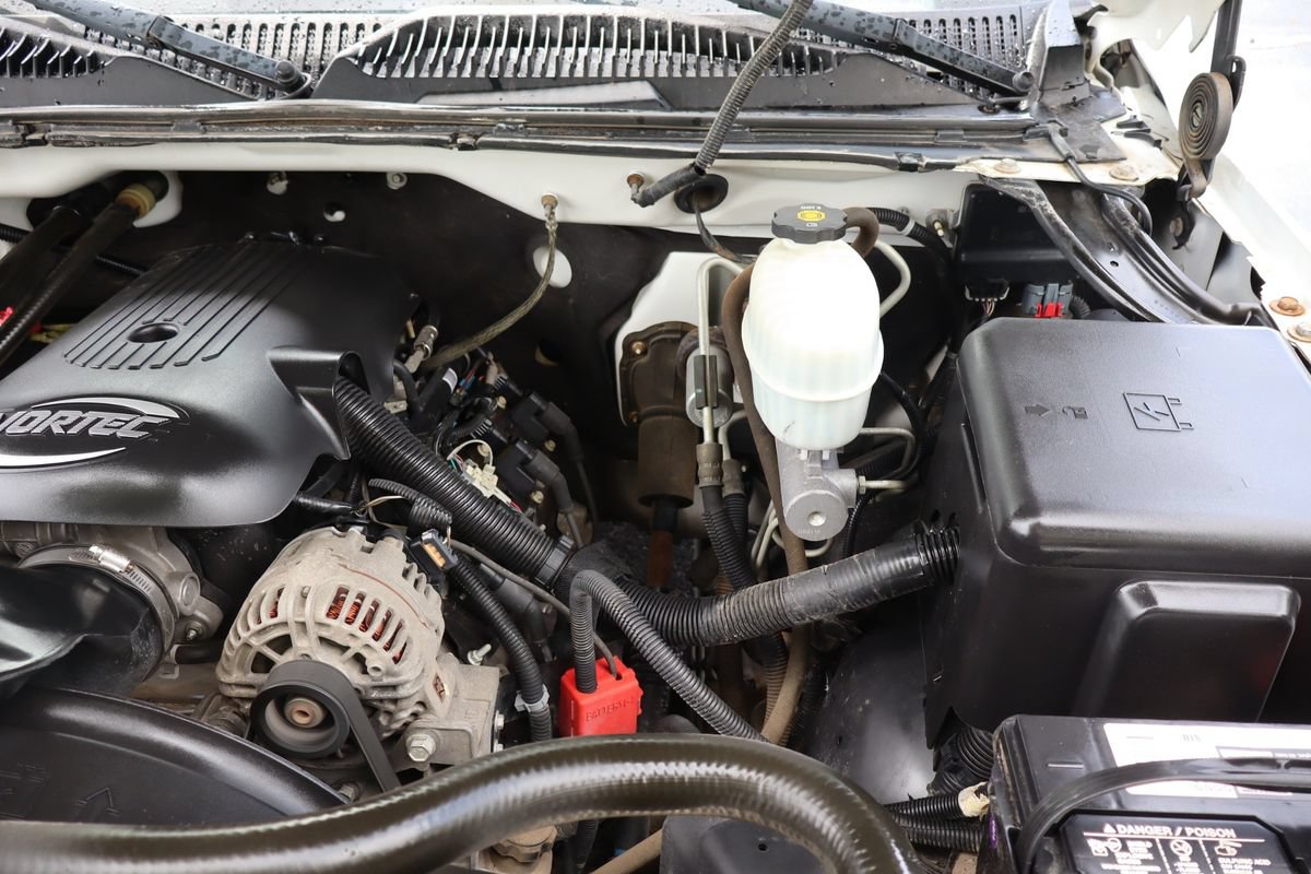 Used 2006 GMC Sierra 2500 W/T RWD image 35