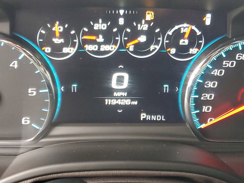 Used 2019 Chevrolet Suburban Premier image 16