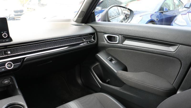 Used 2023 Honda Civic Sport image 19