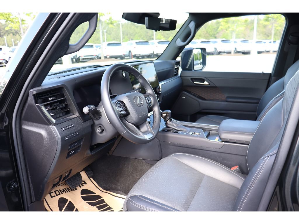 Used 2024 Lexus GX 550 AWD/4WD image 23