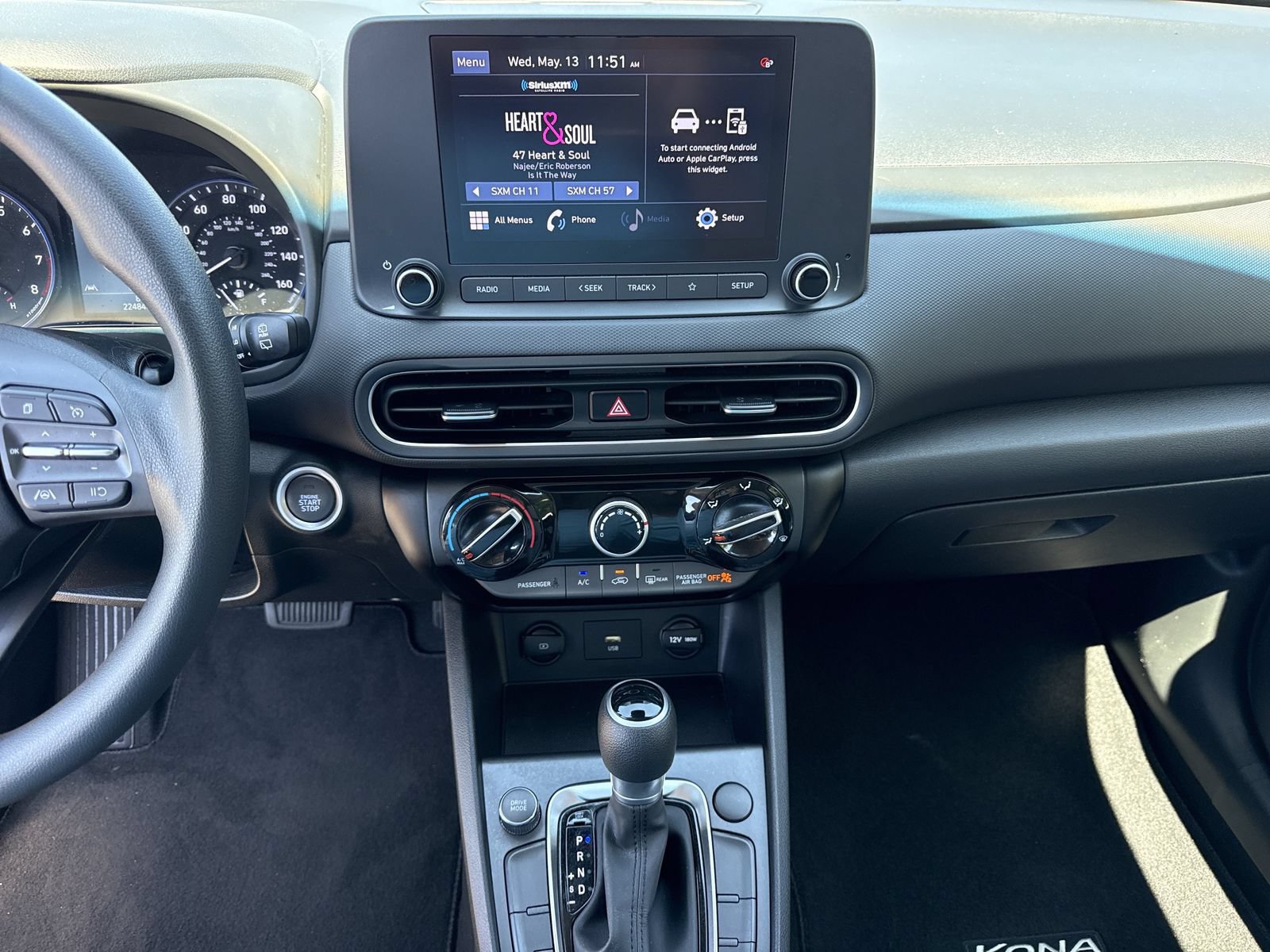 Used 2022 Hyundai Kona SEL FWD image 26