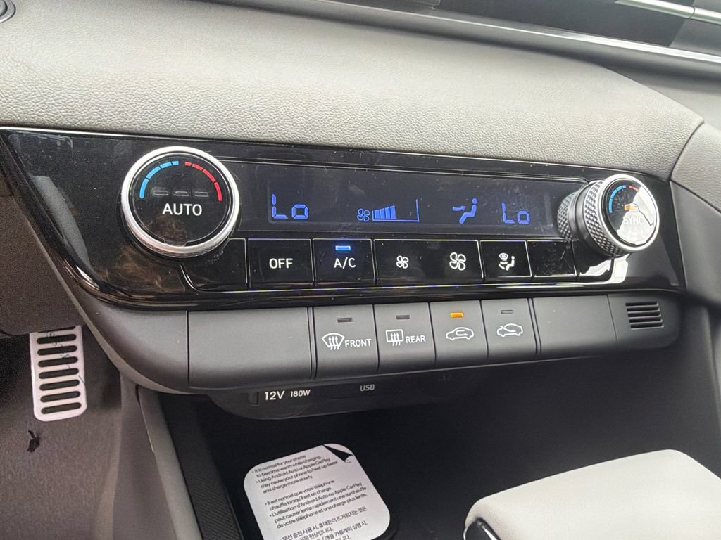 New 2026 Hyundai Elantra Sport FWD image 25