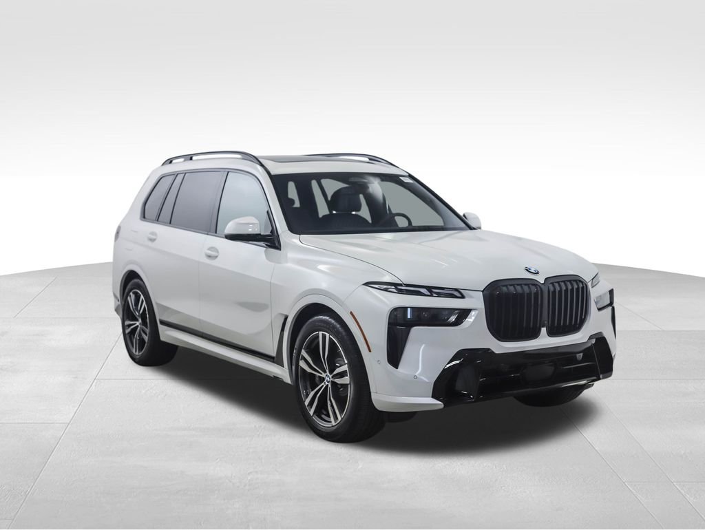 Used 2026 BMW X7 xDrive40i w/ M Sport Package image 7