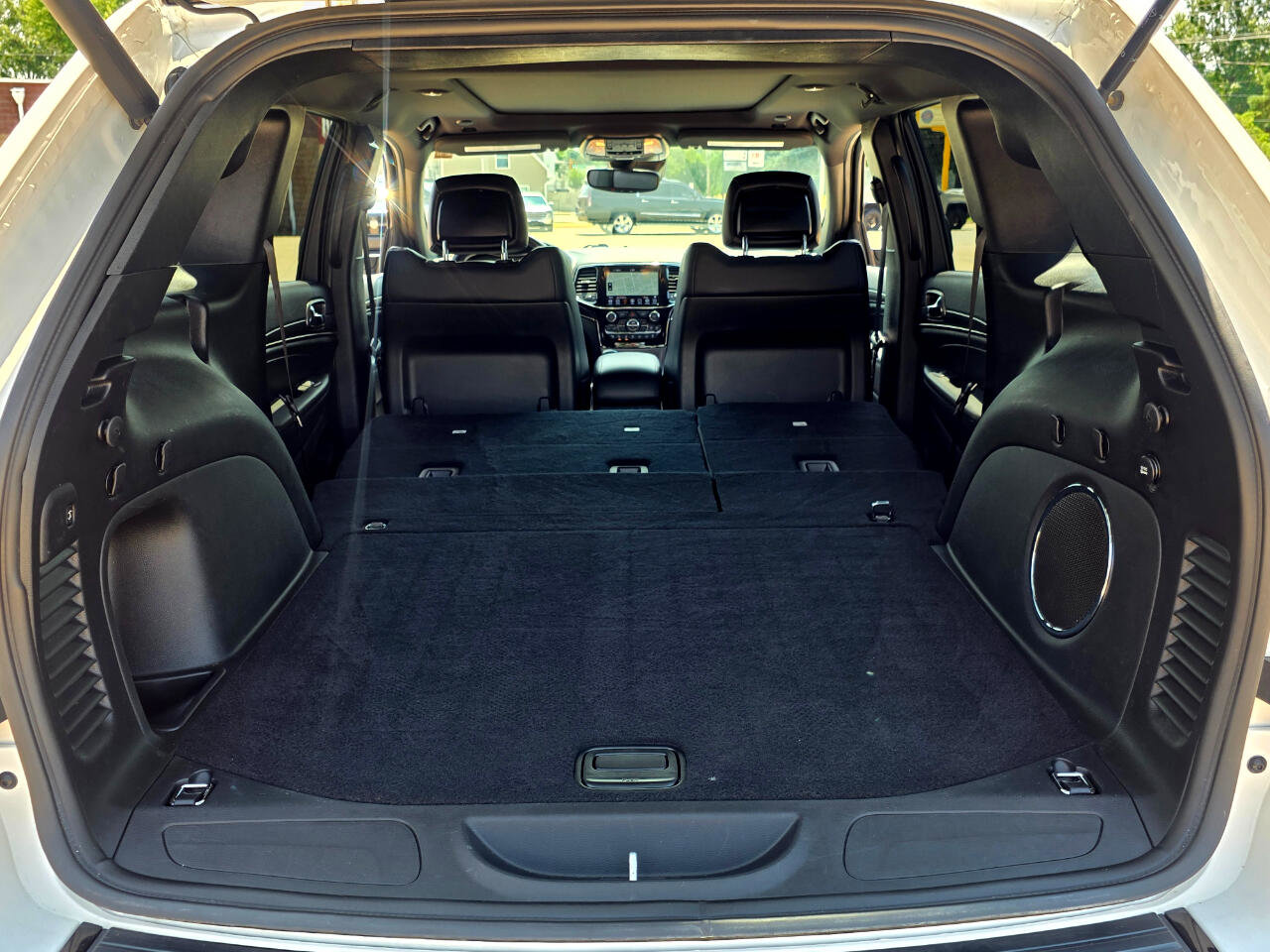 Used 2021 Jeep Grand Cherokee Limited X image 19