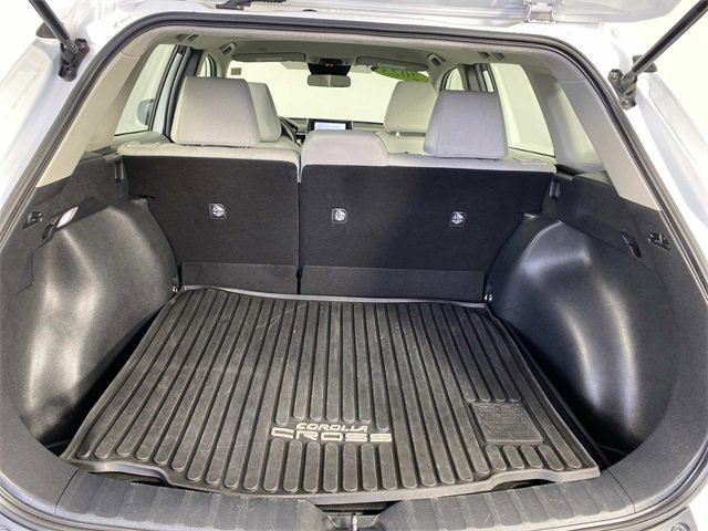Used 2023 Toyota Corolla Cross L image 8