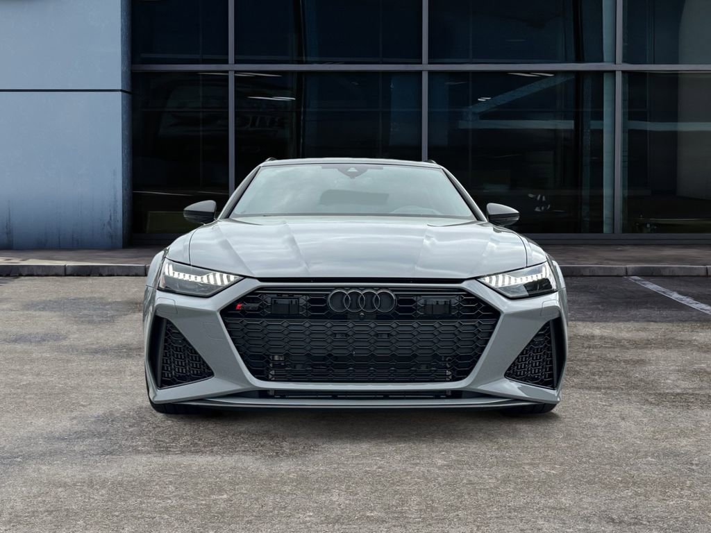 Used 2026 Audi RS 6 performance image 3