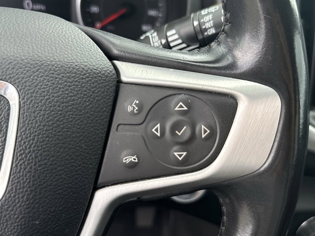 Used 2021 GMC Terrain SLT image 21