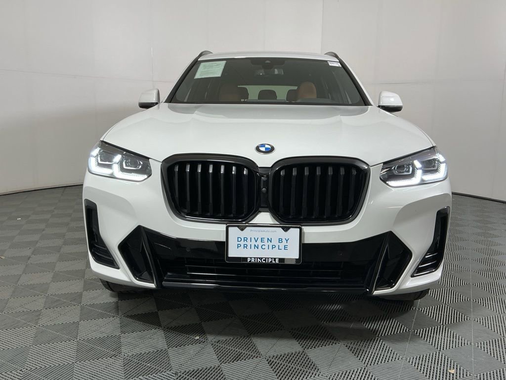 Certified 2023 BMW X3 xDrive30i w/ M Sport Package image 3