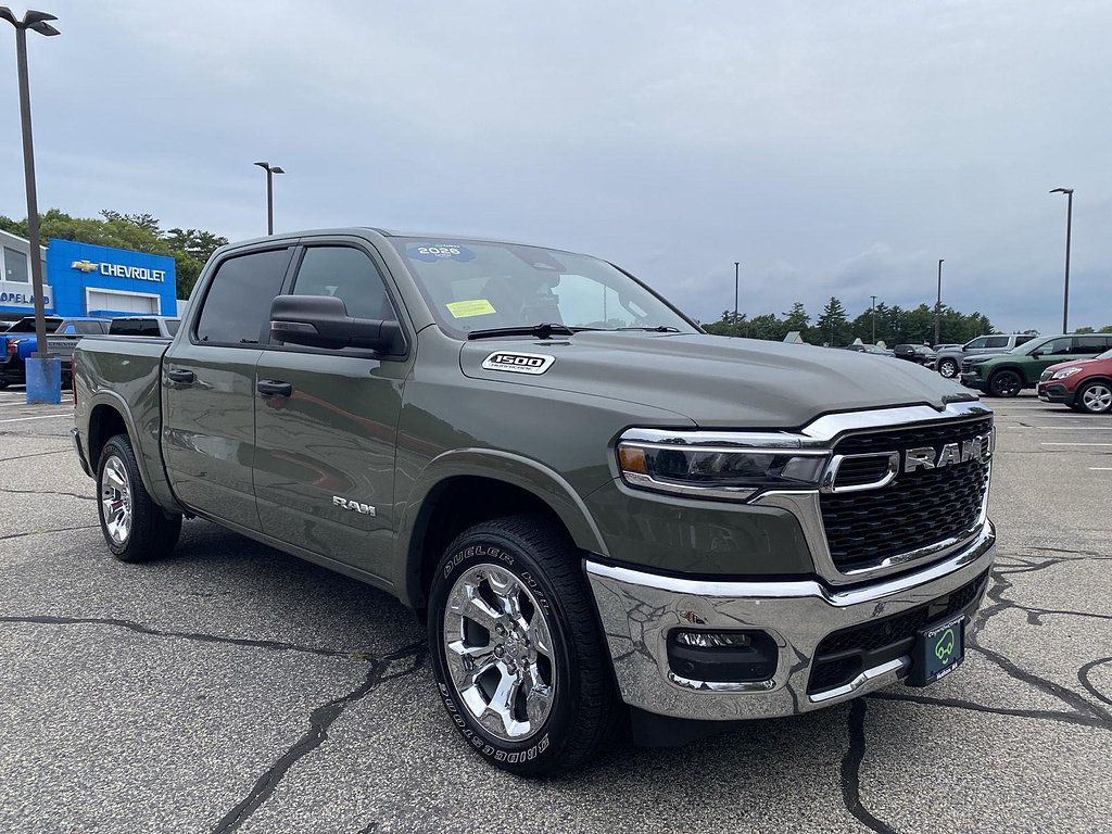 Used 2026 RAM 1500 Big Horn AWD/4WD image 3